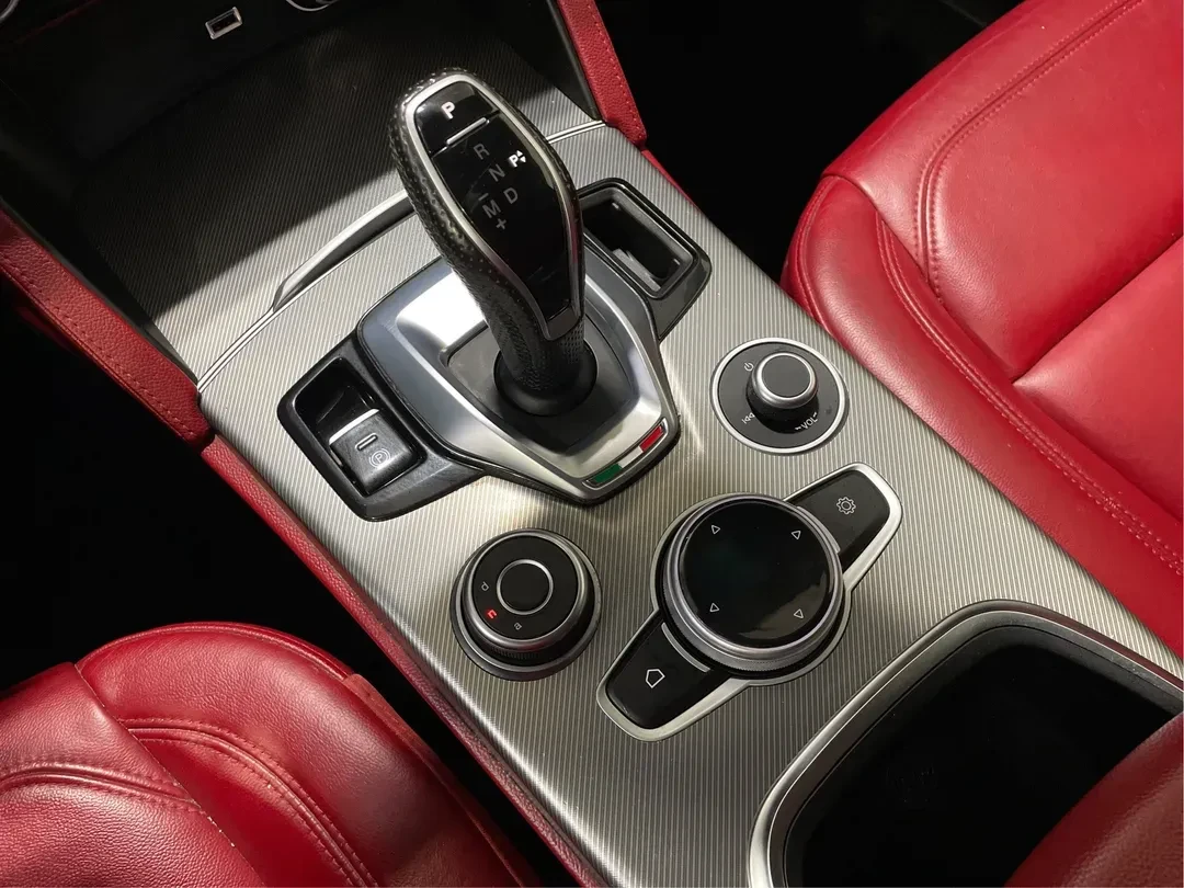 Alfa Romeo Stelvio AWD/SPORT/��������/��������/CARPLAY | Mobile.bg � ����������� 12