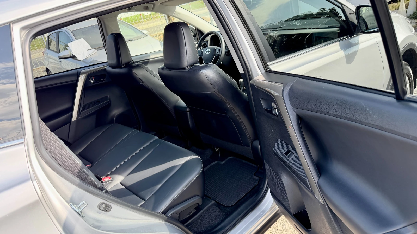 Toyota Rav4 2.2D AWD ���������! ���� ���������!PDC, ������, KL | Mobile.bg � ����������� 13