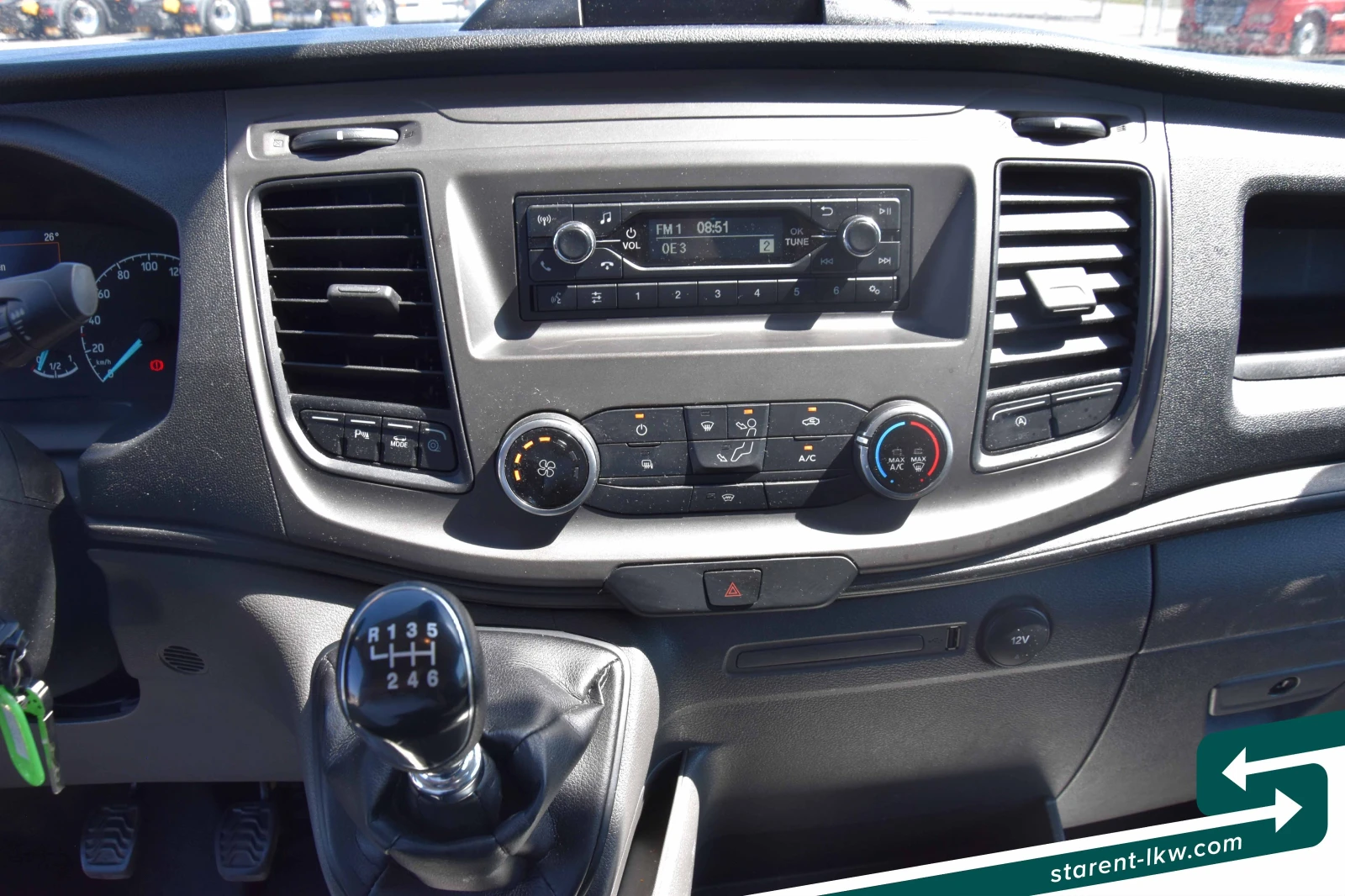 Ford Transit Custom VAN26017, снимка 14 - Бусове и автобуси - 55477924