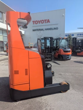 Електрокар Toyota, снимка 2