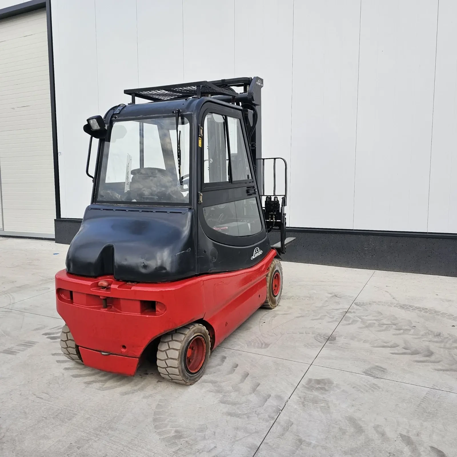 Електрокар Linde Е 30 S 2 Броя ! ! !, снимка 3 - Индустриална техника - 55225675