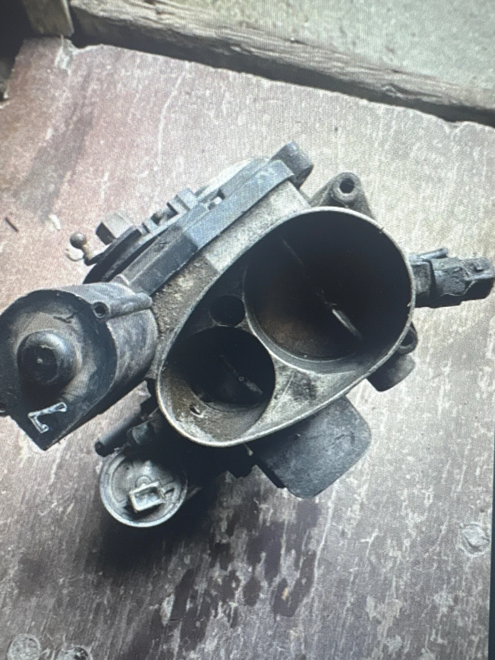   Audi A8  8 (1994 - 2002) 3.7 quattro, 230 .. | Mobile.bg   2