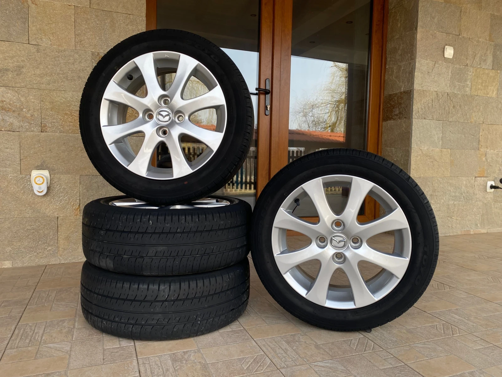 Гуми с джанти Toyo 185/55R15