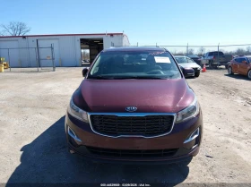 Kia Carnival 3.3l Sedona Ex, снимка 12
