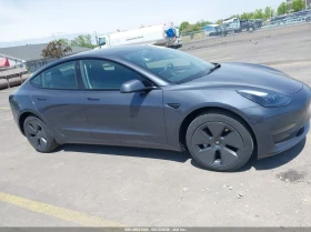 Tesla Model 3 * КРАЙНА ЦЕНА* , снимка 13