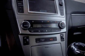 Toyota Avensis 1.8 бензин! ТОП! С ГАРАНЦИЯ! ALCANTARA, снимка 14