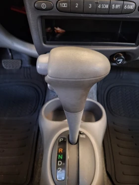 Toyota Yaris 1, 3 VVT-i АВТОМАТИК, снимка 10