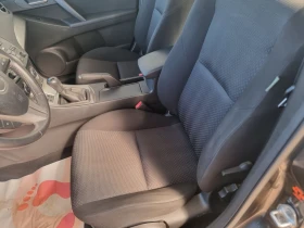 Mazda 3 1.6i / ПЕРФЕКТЕН, снимка 8