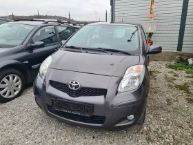 Toyota Yaris 1.0i , снимка 3