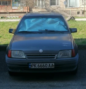 Opel Kadett 1.4 S, снимка 6 - Автомобили и джипове - 44928273