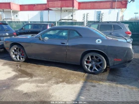 Dodge Challenger 3.6L V-6 DOHC, VVT, 305HP Rear Wheel Drive, снимка 6