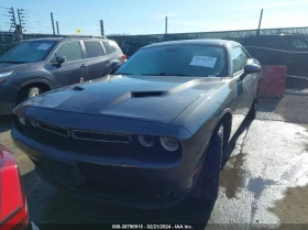 Dodge Challenger 3.6L V-6 DOHC, VVT, 305HP Rear Wheel Drive, снимка 4