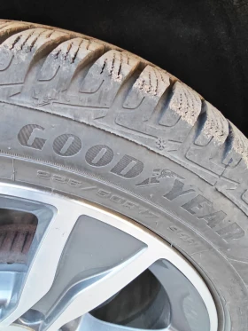 Mercedes-Benz C 220 4MATIC Пълна история в Мерцедес  - 13600 € / 26599.29 лв. - 45332754 13