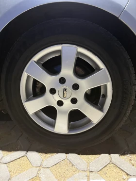 VW Golf 1.9TDI 105кс / 6 скорости - 3699 € - 55121804 8