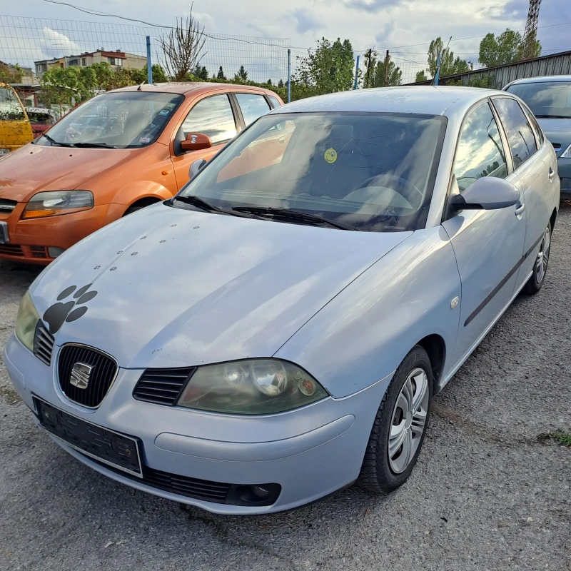 Seat Ibiza 1.4  Перфектен !  Газова уредба !!!, снимка 1 - Автомобили и джипове - 47271130