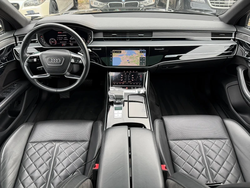 Audi A8 50TDI LONG Exclusive Bang-Olufsen PANO Distronic, снимка 11 - Автомобили и джипове - 47992369