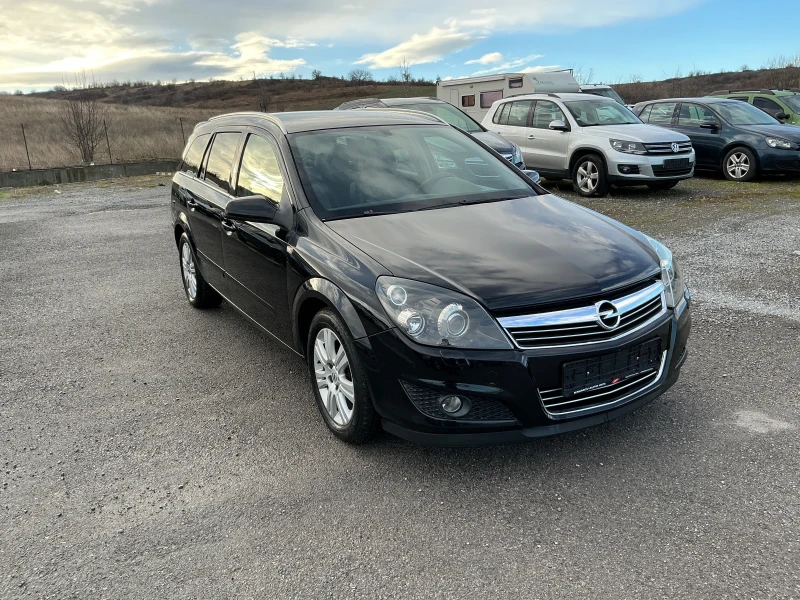 Opel Astra 1.8 I, снимка 1 - Автомобили и джипове - 48315119