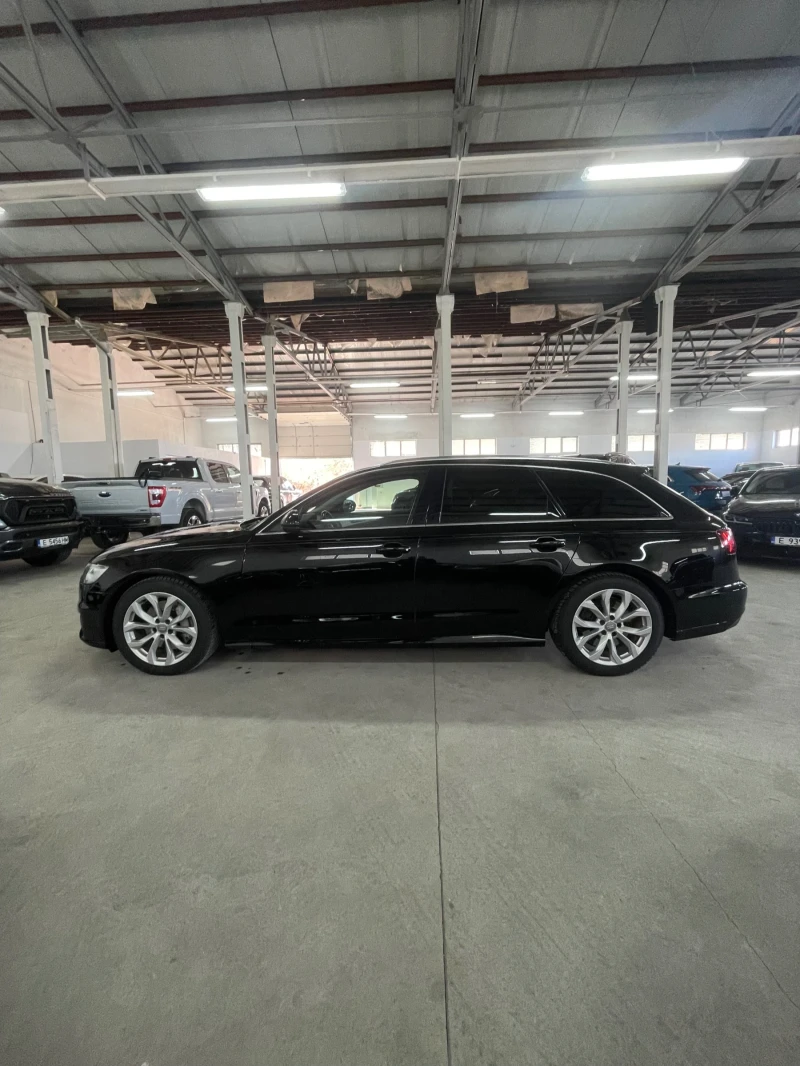 Audi A6 2.7TDI/Fase/Sline/Distr/Подгр/камера/Нова!!!, снимка 8 - Автомобили и джипове - 48409206