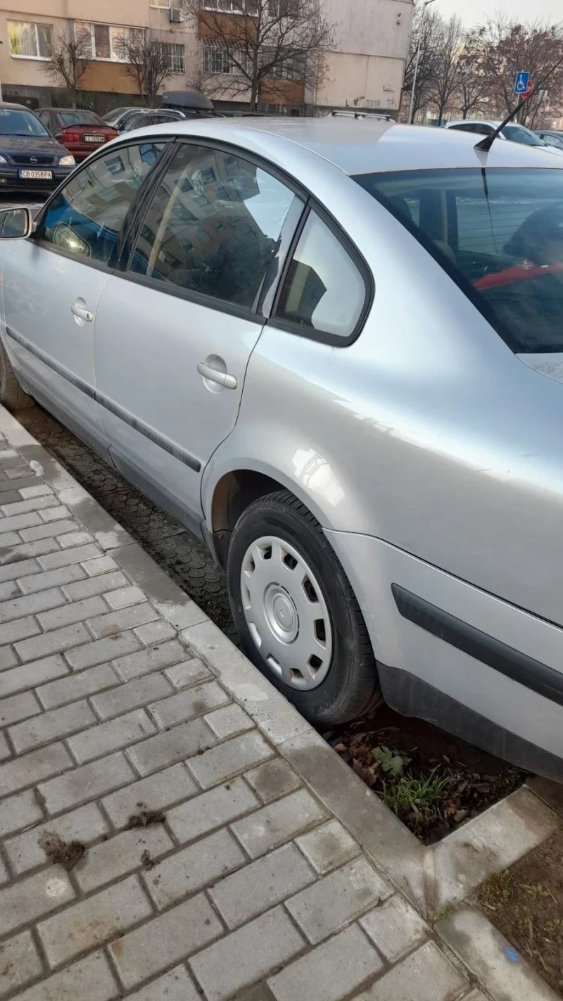 VW Passat Метан, снимка 3 - Автомобили и джипове - 48628486