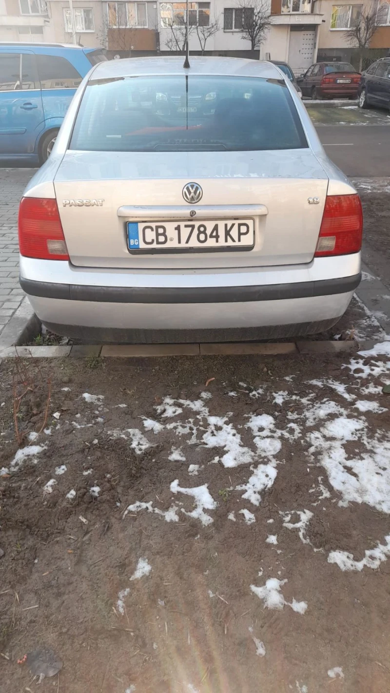 VW Passat Метан, снимка 4 - Автомобили и джипове - 48628486