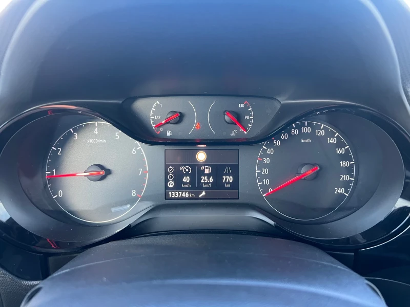 Opel Corsa 1.5d Full Led!! Euro 6D!! , снимка 15 - Автомобили и джипове - 52003324