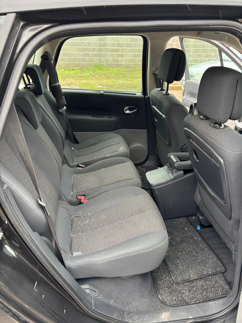 Renault Scenic 2.0, снимка 5 - Автомобили и джипове - 52893878