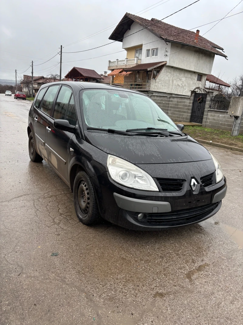 Renault Scenic 2.0, снимка 6 - Автомобили и джипове - 52893878