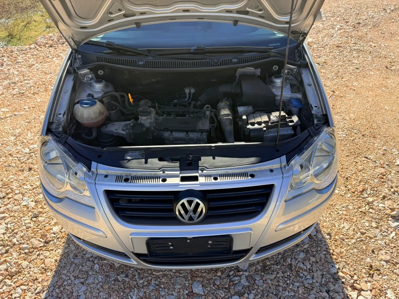 VW Polo 1.2i* ИТАЛИЯ* РЕАЛНИ КМ* АЛУМ. ДЖАНТИ* , снимка 17 - Автомобили и джипове - 53000472