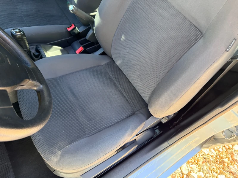 VW Polo 1.2i* ИТАЛИЯ* РЕАЛНИ КМ* АЛУМ. ДЖАНТИ* , снимка 13 - Автомобили и джипове - 53000472