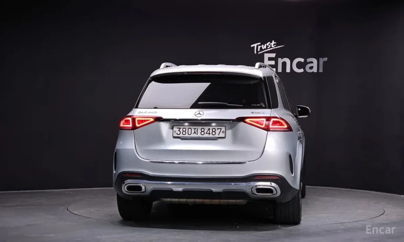 Mercedes-Benz GLE 450 AMG* Burmester* HUD* Обдух* 360, снимка 4 - Автомобили и джипове - 53373701