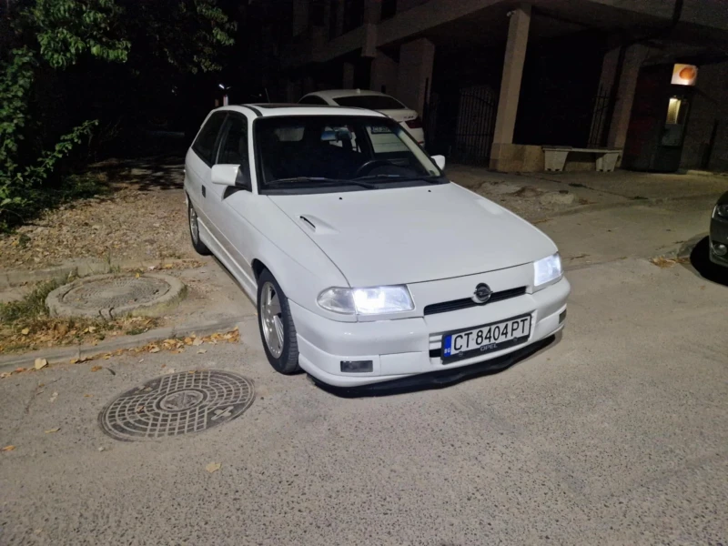 Opel Astra GSi 16v