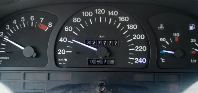 Opel Astra GSi 16v, снимка 7 - Автомобили и джипове - 53501279