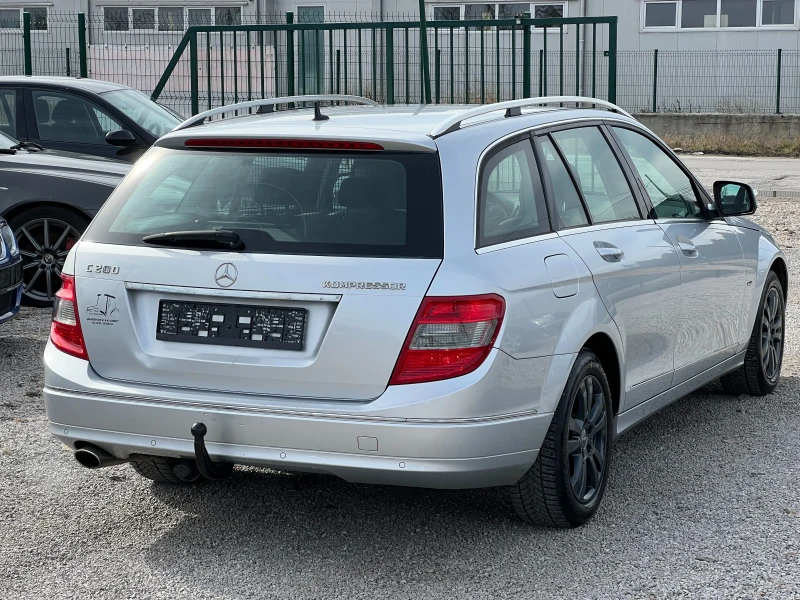 Mercedes-Benz C 200 Kompressor, снимка 4 - Автомобили и джипове - 53557987