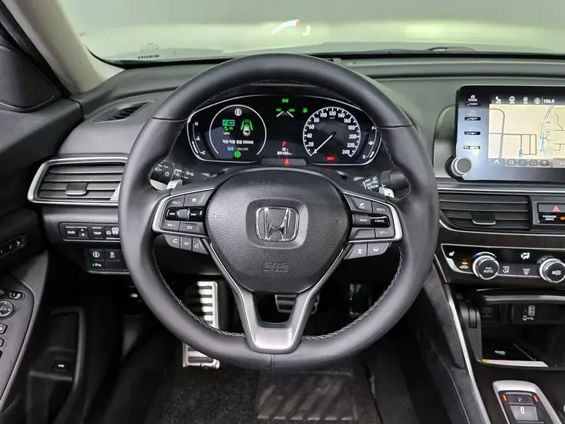 Honda Accord 2.0 TURBO SPORT| �������| HEAD UP| DISTRONIC | Mobile.bg � ����������� 10