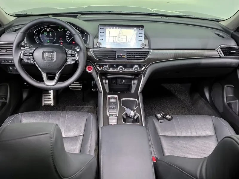 Honda Accord 2.0 TURBO SPORT| �������| HEAD UP| DISTRONIC | Mobile.bg � ����������� 7