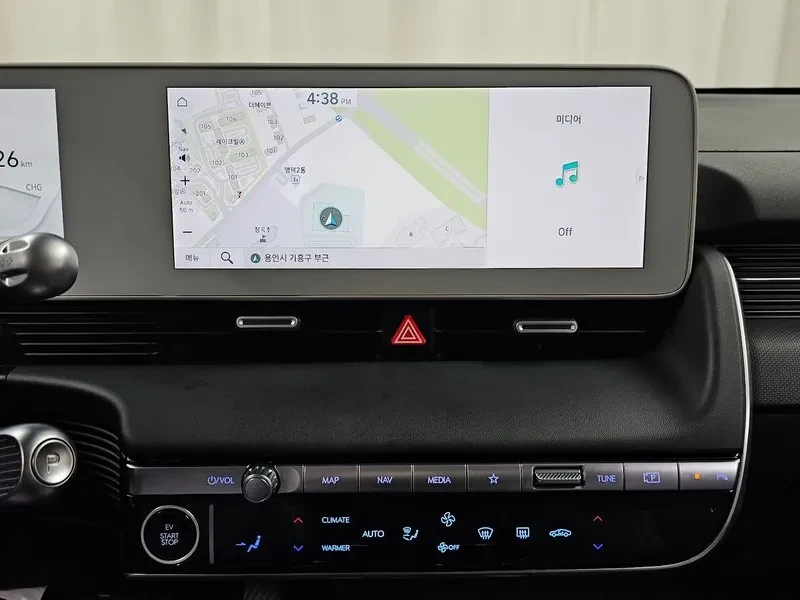 Hyundai Ioniq 5 LONG RANGE EXCLUSIVE* ПОДГРЕВ* ОБДУХВАНЕ* СЕНЗОРИ*, снимка 14 - Автомобили и джипове - 56677699