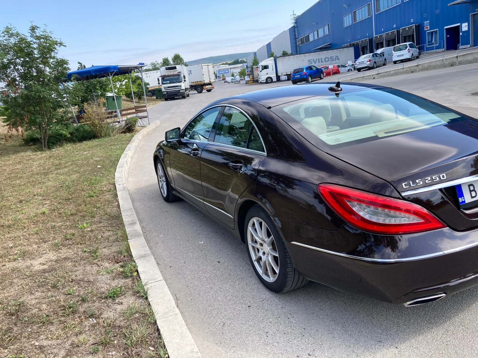 Mercedes-Benz CLS 250 distronic/ line assist/bline spot/start.stop / - изображение 3