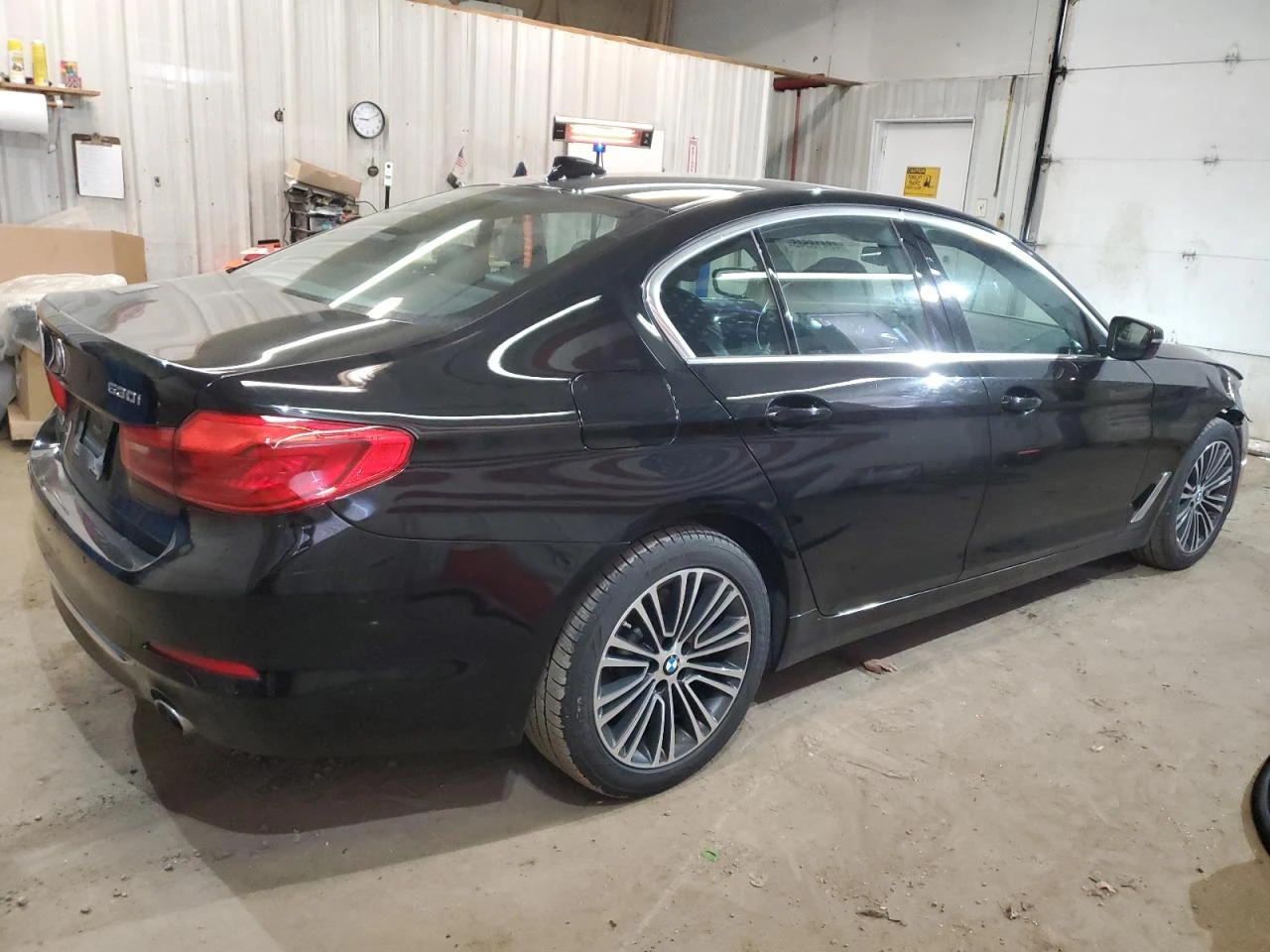 BMW 530 XI* HARMAN/KARDON* HEAD-UP* ПОДГРЕВ* KEYLESS*  - изображение 6