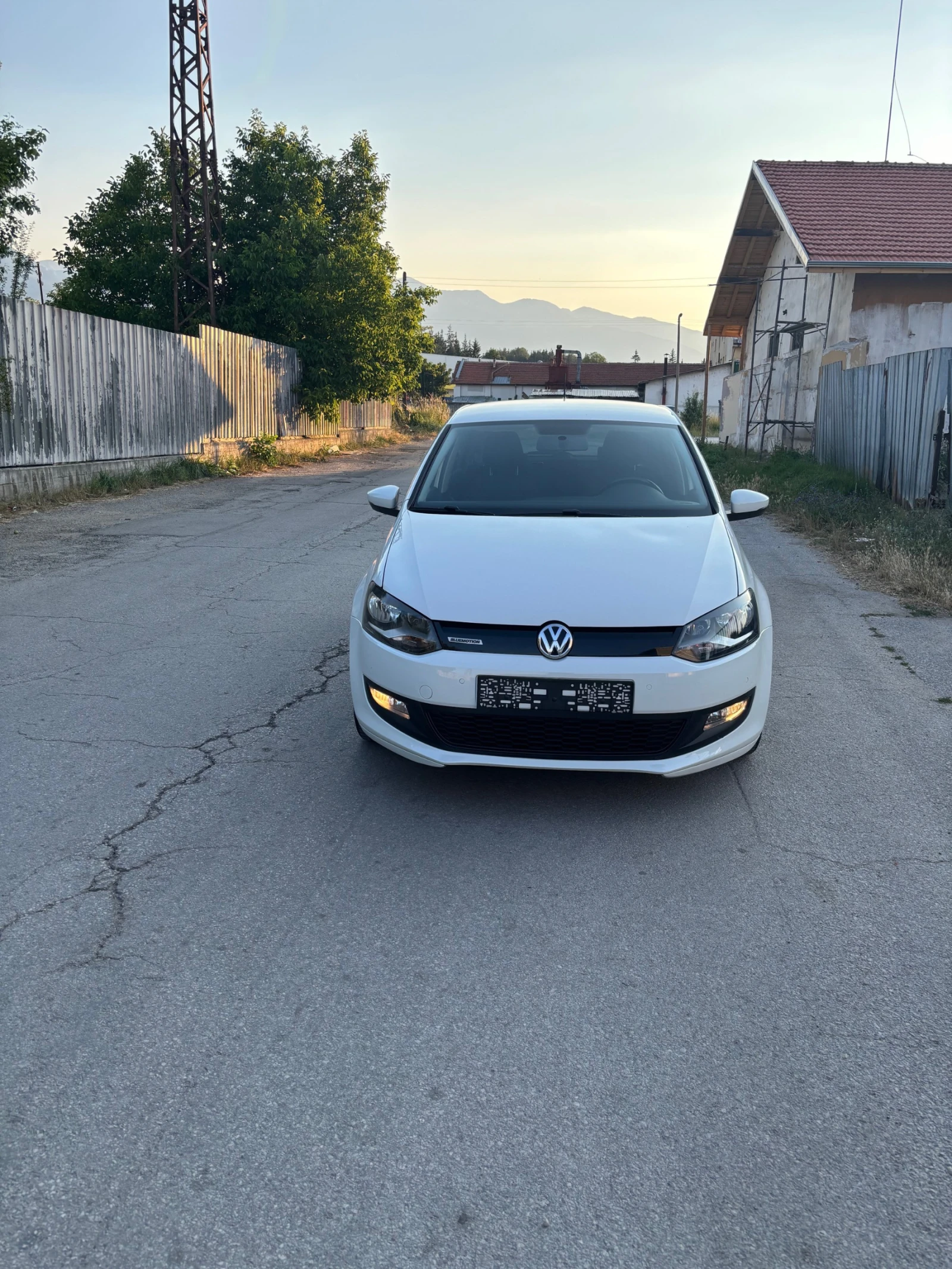 VW Polo 1.4TDI EURO 6 - изображение 10