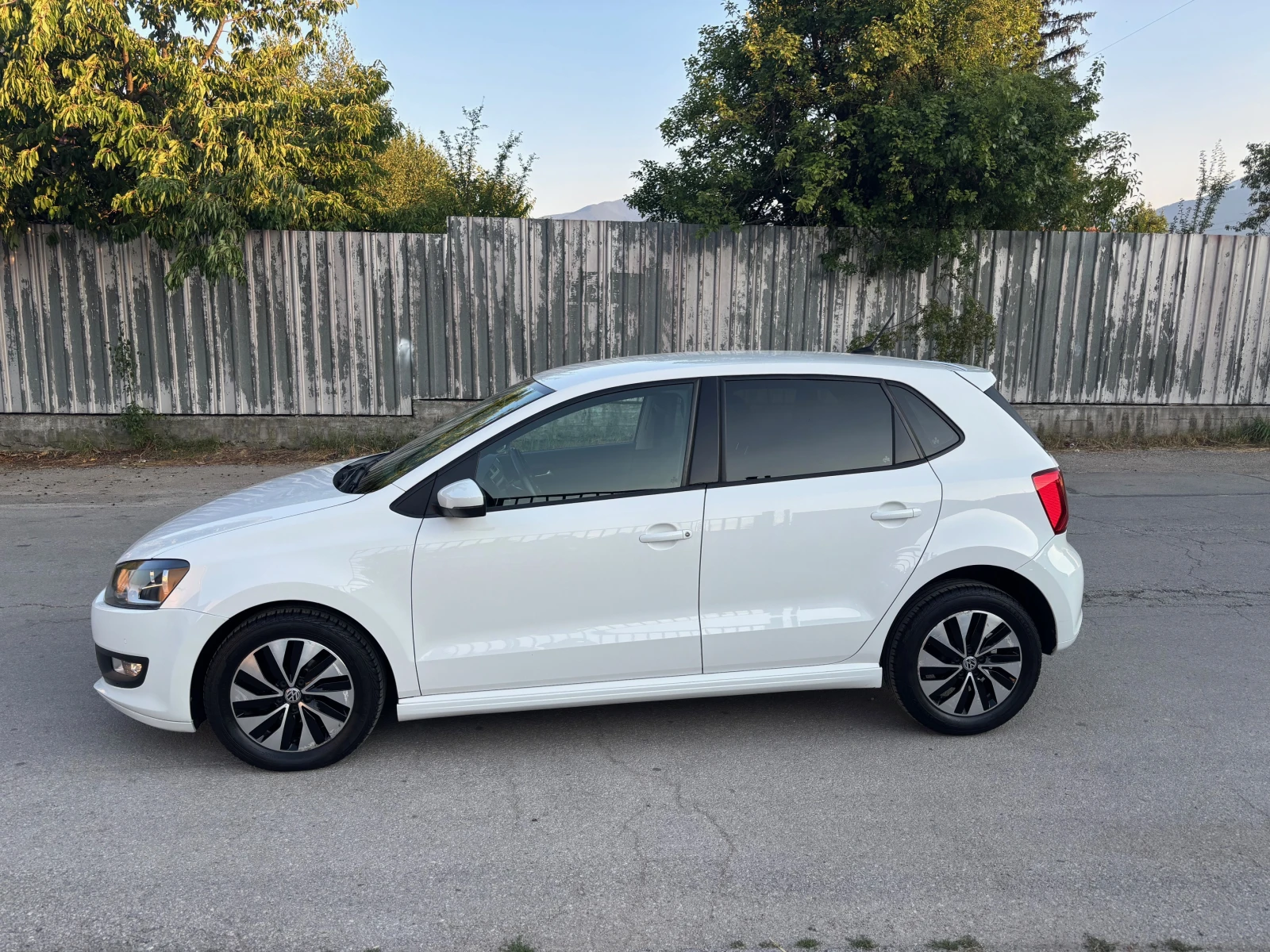 VW Polo 1.4TDI EURO 6 - изображение 5