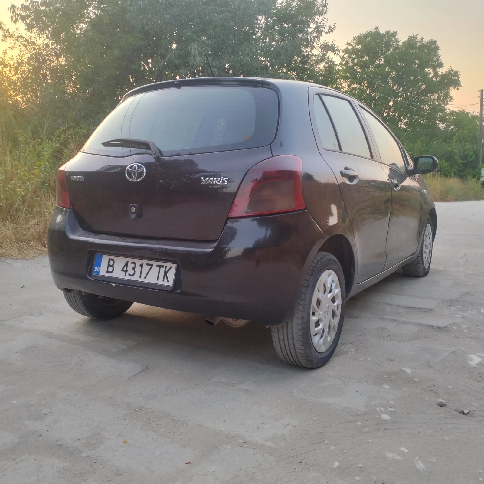 Toyota Yaris  - изображение 3