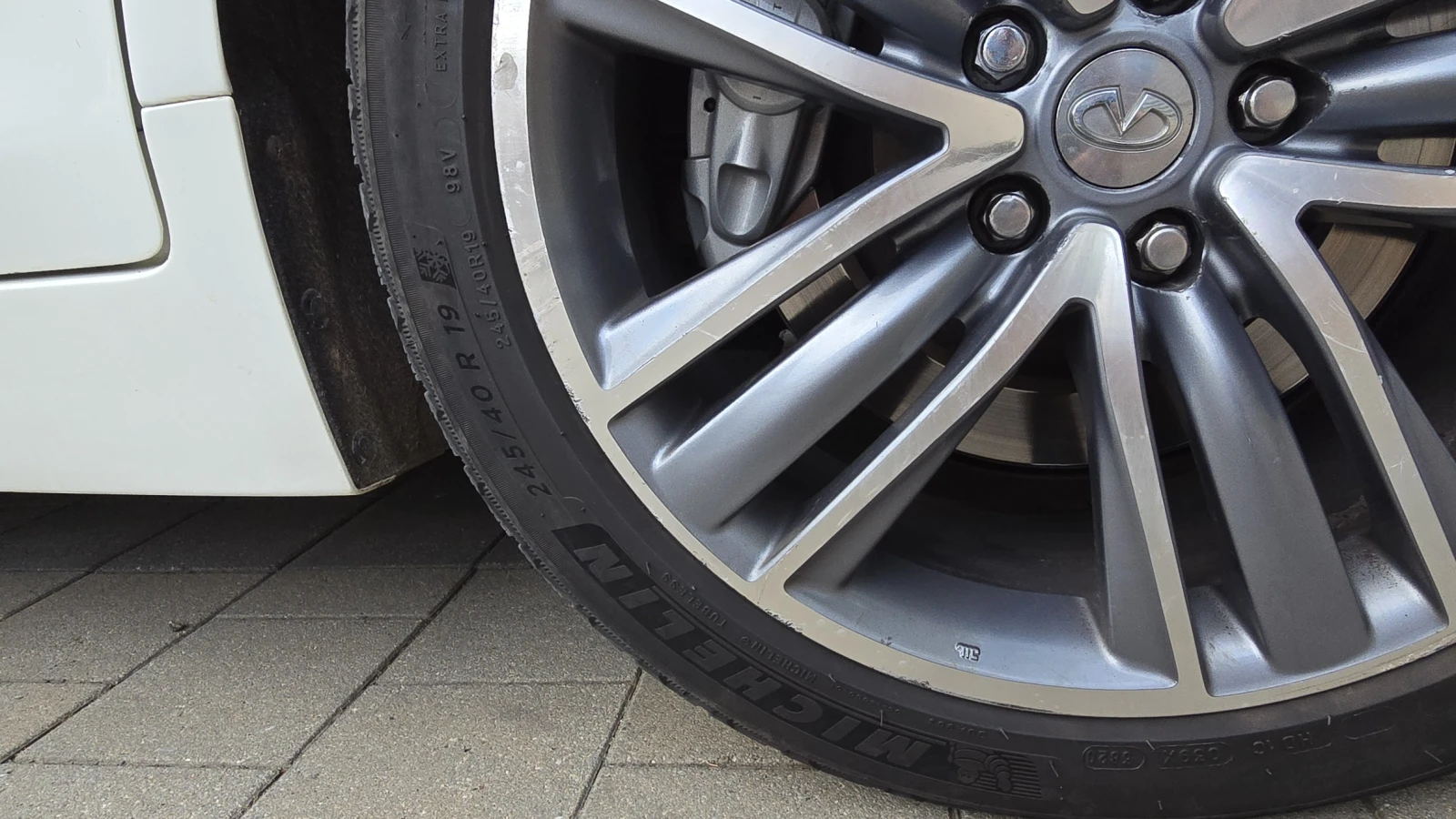 Infiniti Q50  - изображение 9