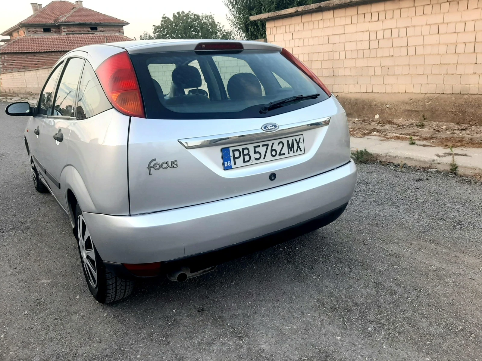 Ford Focus 1.6i.16V+ КЛИМА. БЕНЗИН .ГАЗ ИНЖЕКЦИОН  - изображение 2