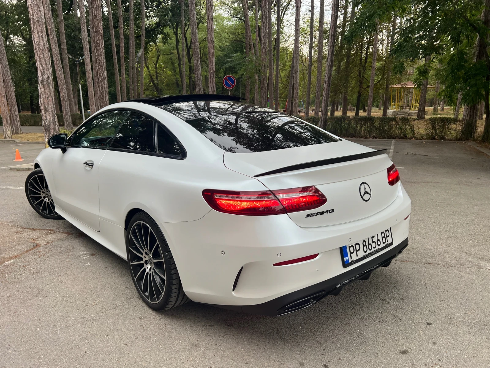 Mercedes-Benz E 350 AMG  - изображение 5