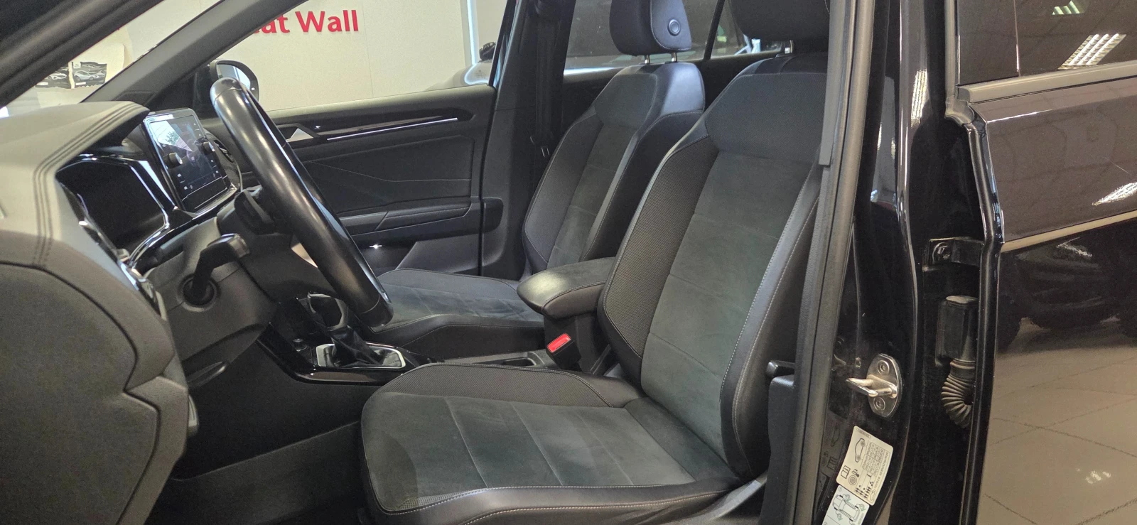 VW Passat Face ; Black Edition 2.0 TDI ; DSG ; IQ MATRIX - изображение 9
