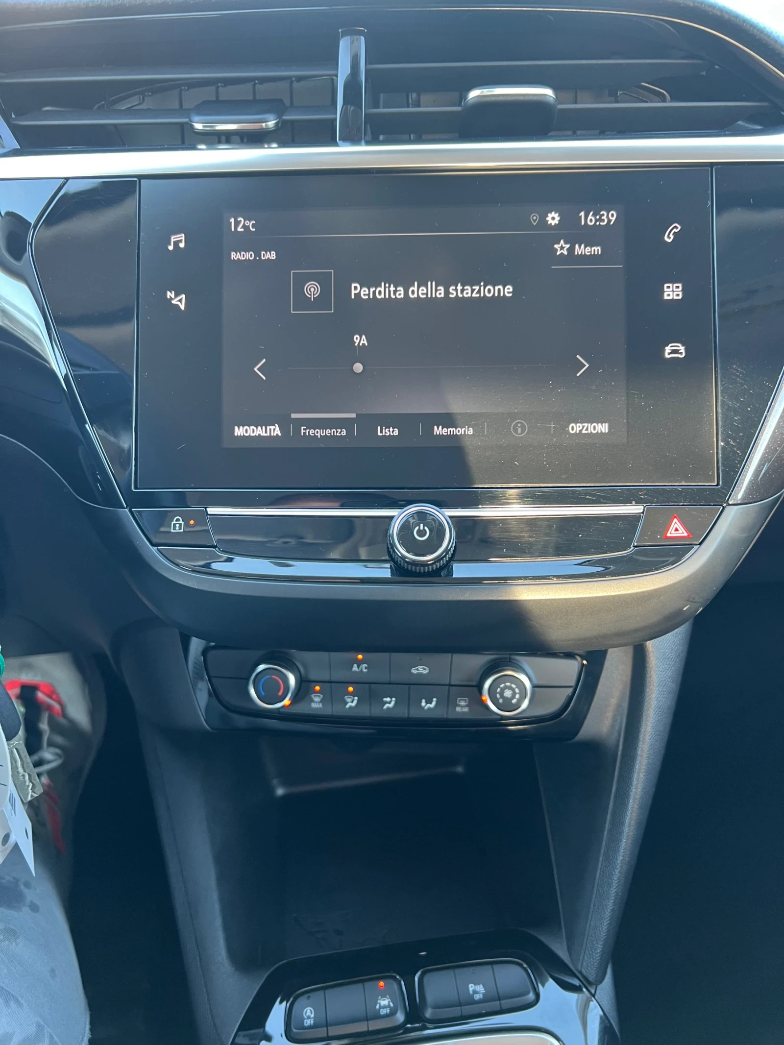 Opel Corsa 1.5d Full Led!! Euro 6D!!  | Mobile.bg   16