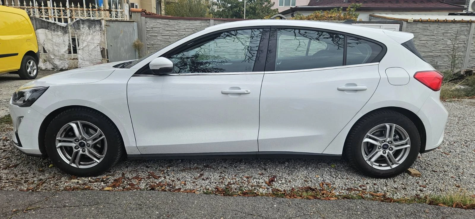 Ford Focus 5D CONNECTED | Mobile.bg   3