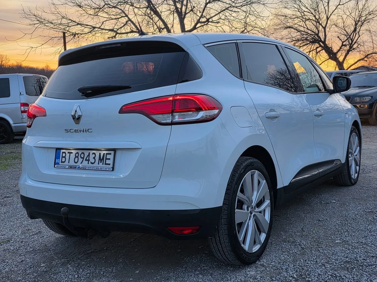Renault Scenic 1.7DCI 120K.C. / АВТОМАТ / НАВИ / CAR-PLAY - изображение 4