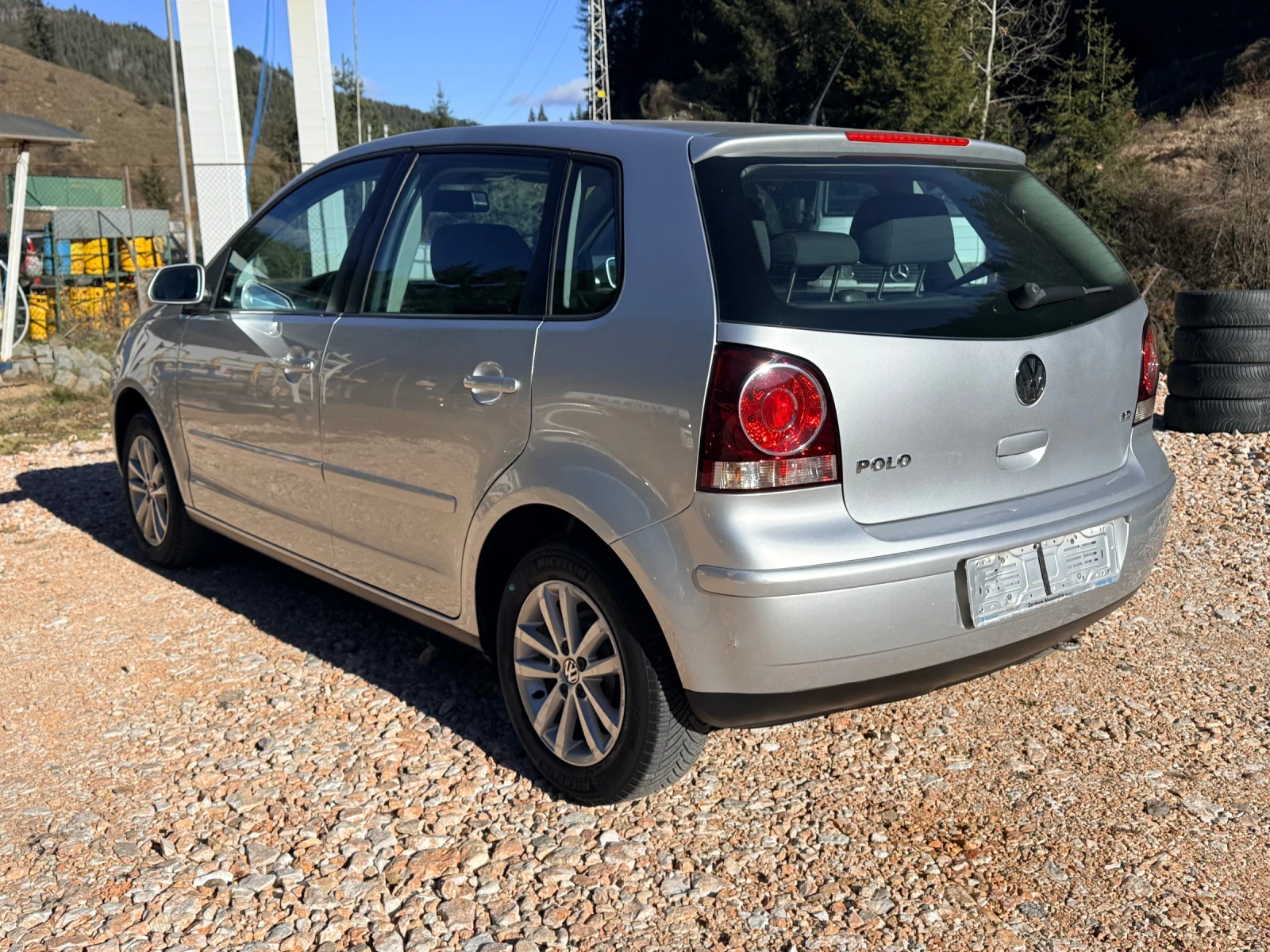 VW Polo 1.2i* ИТАЛИЯ* РЕАЛНИ КМ* АЛУМ. ДЖАНТИ*  - изображение 3