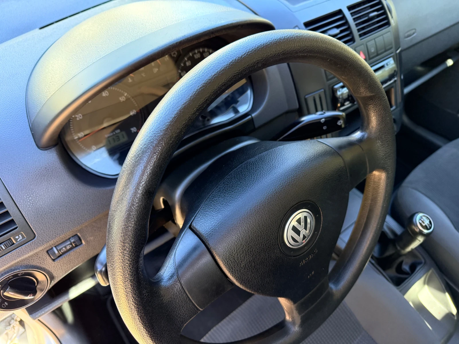 VW Polo 1.2i* ИТАЛИЯ* РЕАЛНИ КМ* АЛУМ. ДЖАНТИ*  - изображение 10